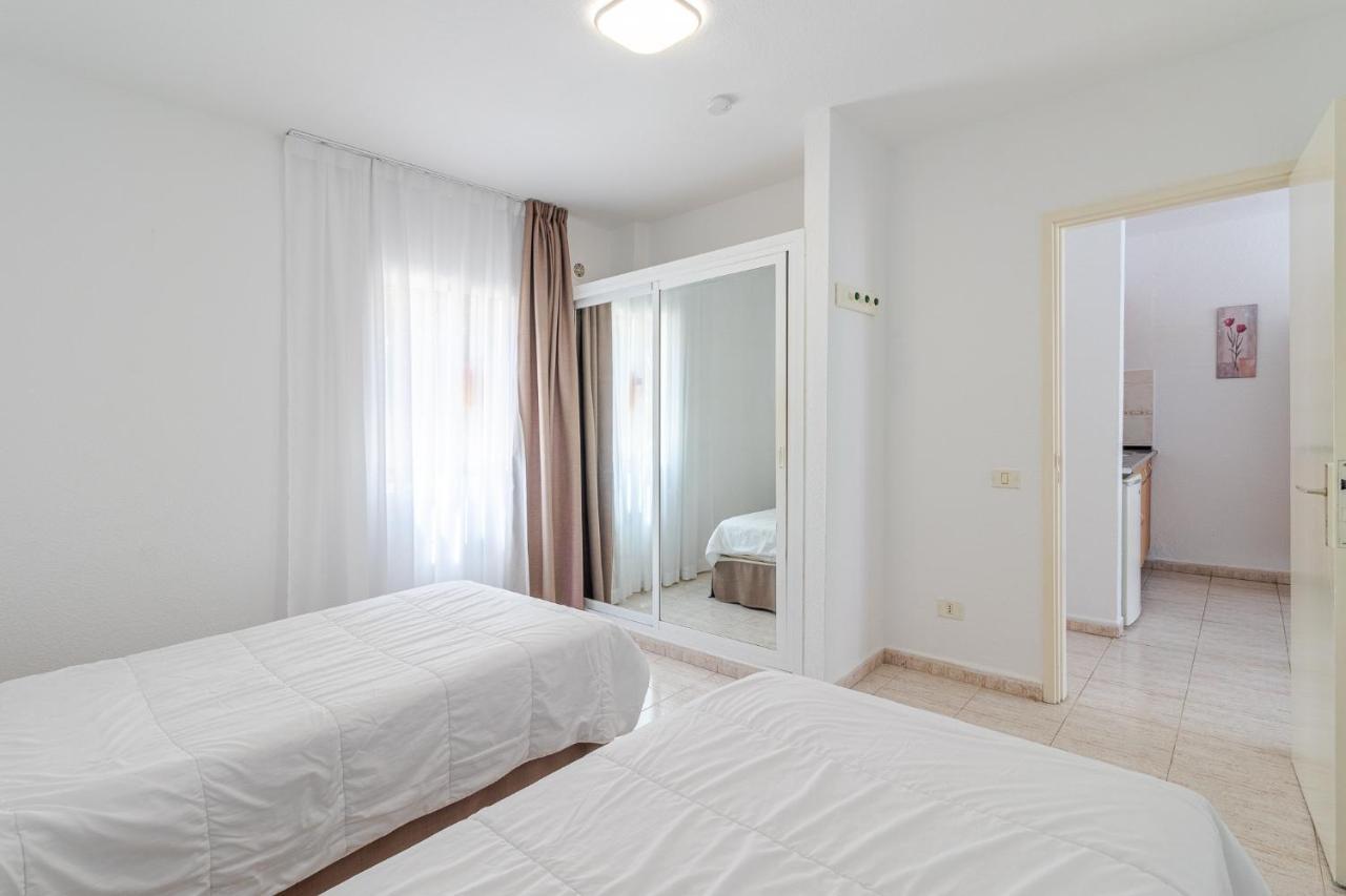 Flatguest Alisios Playa 4 Apartment คอร์ราเลโฮ ภายนอก รูปภาพ